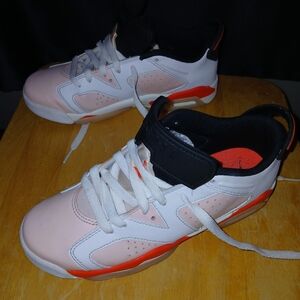 NIB Kids GS Nike Air Jordan 6 Retro Low Sneakers 4.5Y